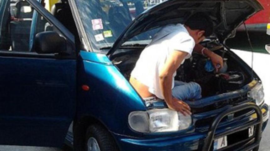 Kaputun i&ccedil;inde 20 saatlik &ouml;l&uuml;m yolculuğu!