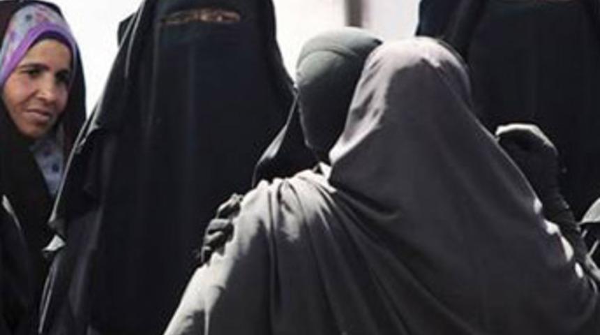 Peçeyi ihbara 250 Euro ödül!