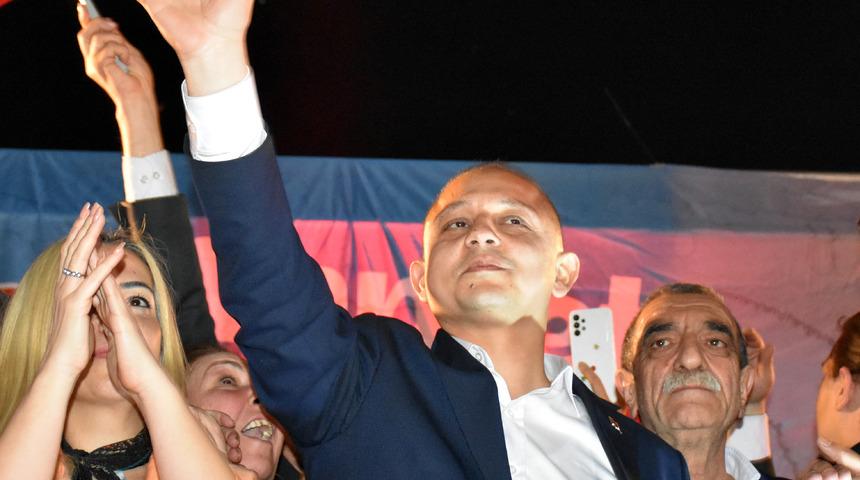 Kırıkkale Belediye Başkanlığını kazanan CHP'nin adayı Ahmet Önal'dan seçmenlere teşekkür