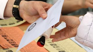 13 milyon seçmen sandığa gitmedi! 31 Mart yerel seçimlerine katılım oranı dikkat çekti... 20 yılın en düşüğü