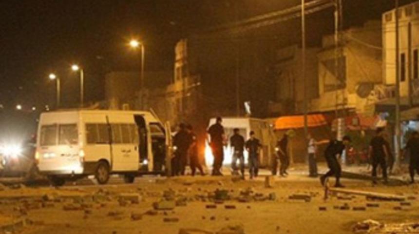 Rumlar iki T&uuml;rk'e ateş a&ccedil;tı