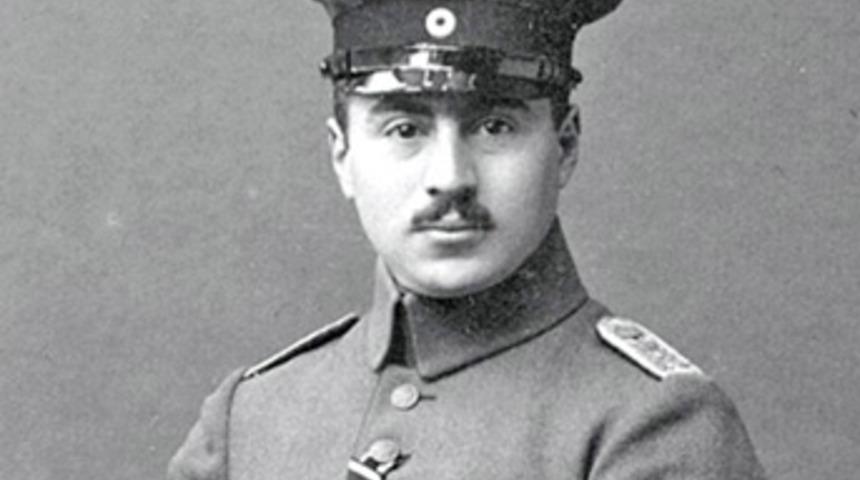 Hitler'in öldürmek istemediği tek Yahudi!