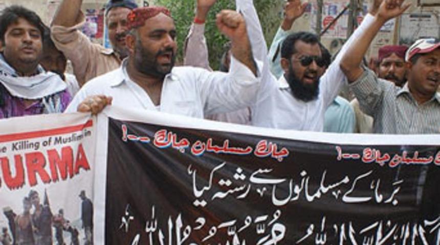 Myanmar'daki katliam dünya gündeminde