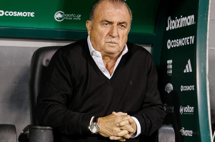 Fatih Terim aldığı mağlubiyet sonrası Yunanistan'da yerden yere vuruldu! "Anlaşılmaz karar" G2
