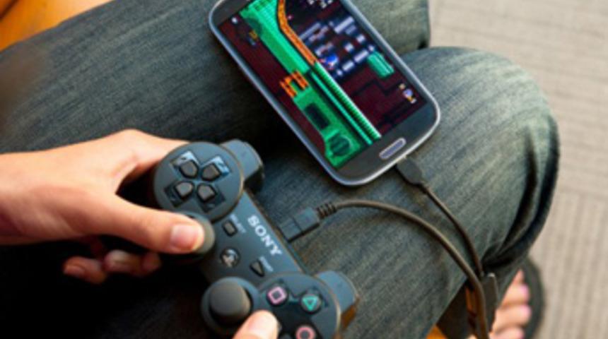 USB aksesuarları bu adapt&ouml;r ile bağlayın!