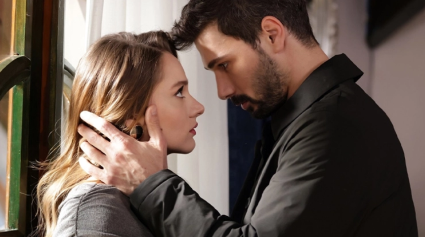 Hudutsuz Sevda'da bomba ayrılık! Tüm dengeler değişecek