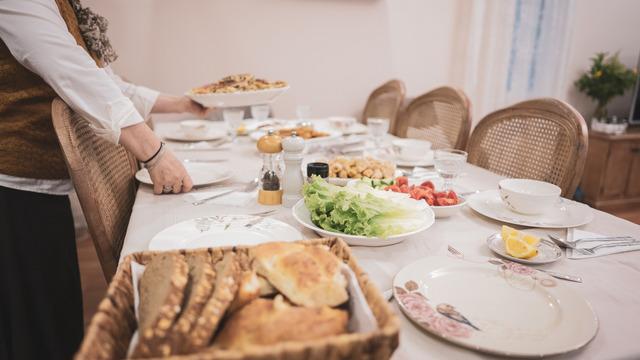 'Bugün iftara ne yapsam?' diye düşünenlere pratik ve leziz tarifler! Ramazan'ın 23. günü iftar menüsü
