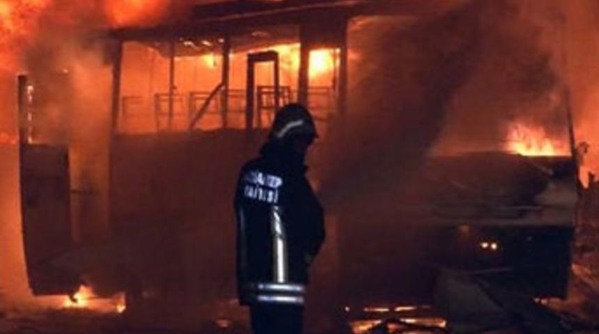 "Bir s&uuml;re gezilere ara verin"