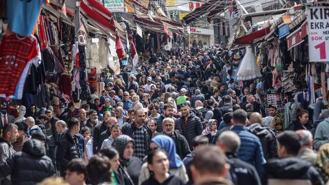  Bayram alışverişinin 'tadı kaçtı'! Fiyatlar iki katına çıktı, 4 kişilik ailenin alışverişi 10 bin TL'yi buluyor!