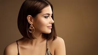 Saç uzmanı 40 yaşındaki kadınları 20'li gösterecek 3 saç kesim stilini paylaştı!