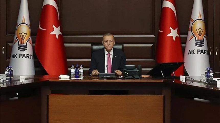 Erdoğan kurmaylarıyla seçim sonuçlarını masaya yatırıyor: AK Parti MYK başladı