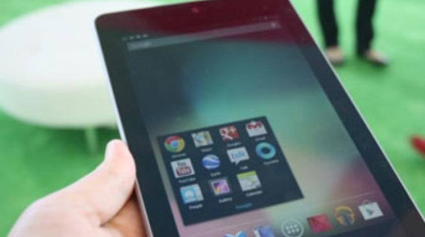 Google ve Asus Tablet PC&rsquo;yi yeniden yarttı!