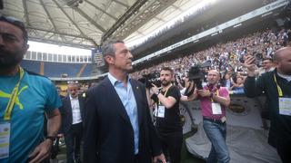 Fenerbahçe'de tarihe geçen genel kurul sona erdi! Kongre üyeleri yönetime tam yetki verdi! 4 madde konusunda yönetim ne derse o olacak...