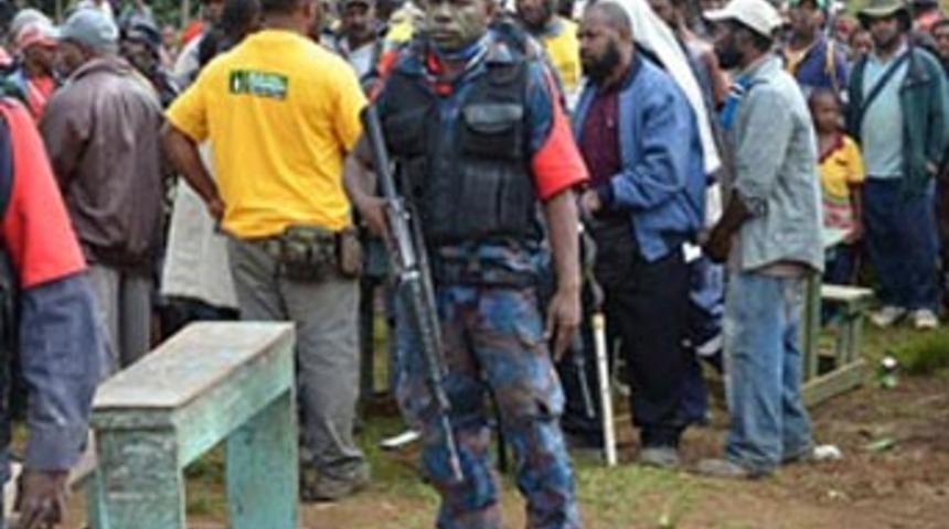 7 kişiyi öldürüp, beyinlerini yediler!