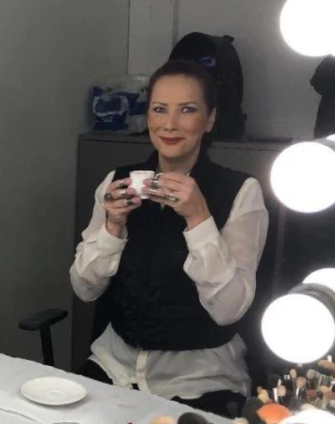 Yıllardır ekrana çıkmıyor! Janset Paçal son haliyle gündem oldu 3