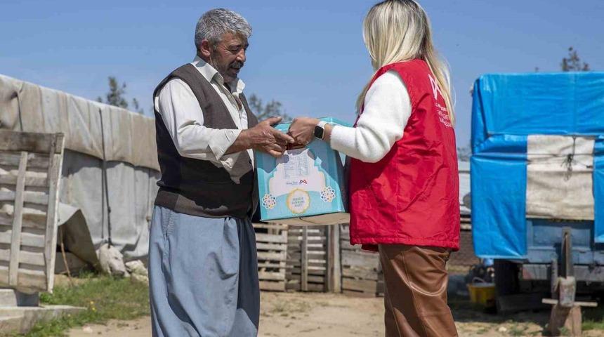 Mersin Büyükşehir Belediyesinden Yörüklere ’göç azığı’ desteği