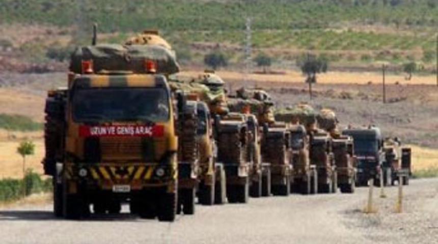 T&uuml;rk tankları sınıra iniyor!