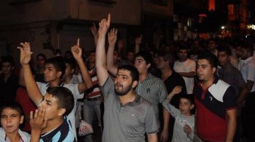 Şehit evinde d&uuml;ğ&uuml;n gerginliği!