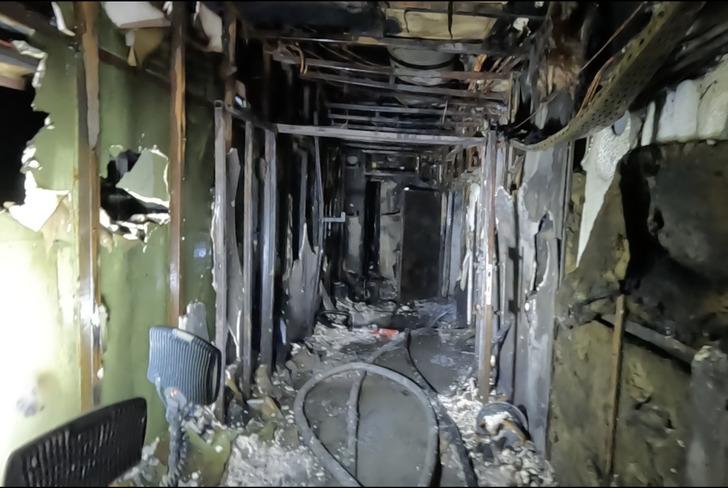 Bomba patlamış gibi... Her yer simsiyah! Beşiktaş'taki gece kulübündeki yangından yeni görüntü! DJ Gökay Tevlek'in babası anlattı: "Çenesinde yara vardı, kötü durumdaydı" G2