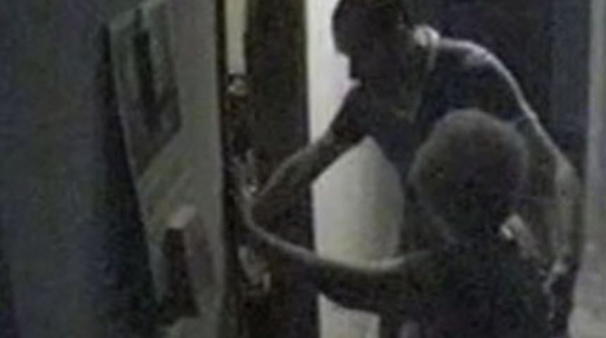 Lüks villada gasp dehşeti