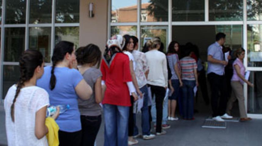 Hesabından 3 milyon lira &ccedil;ıktı