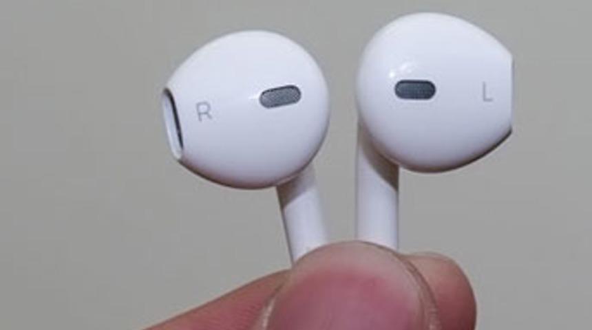 iPhone 5 i&ccedil;in yeni kulaklıklar geliyor