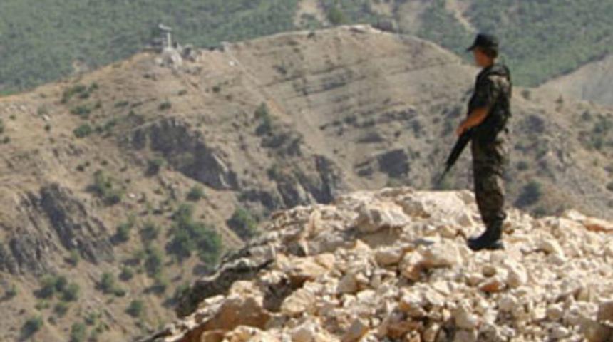 Tunceli'de şiddetli &ccedil;atışma!