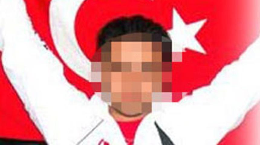 Kick boks şampiyonu, gen&ccedil; kıza tecav&uuml;z etti!