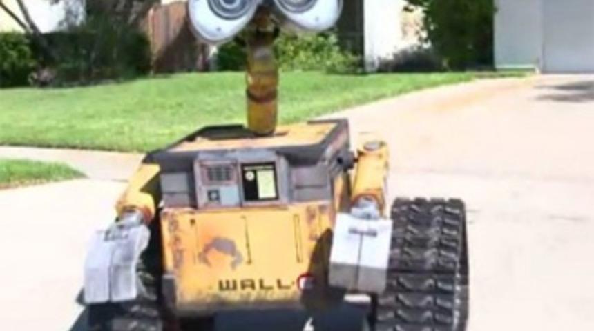 WALL-E Ger&ccedil;ek Oldu