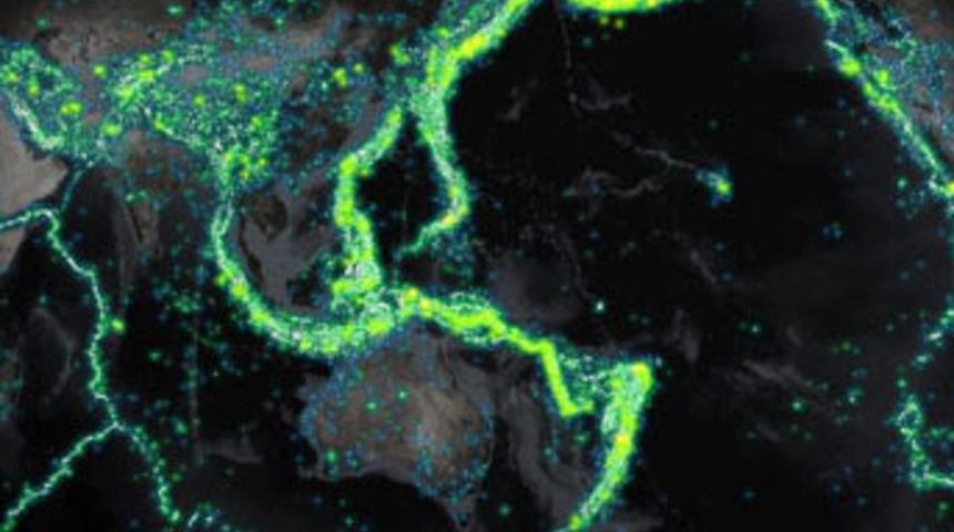 Ateş çemberi bölgesi ışıl ışıl