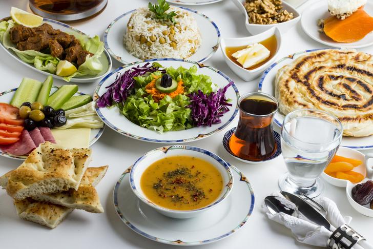 'Bugün iftara ne yapsam?' diyenlere nefis tarifler! Ramazan'ın 25. günü iftar menüsü