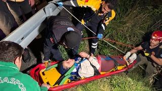 Bursa'da istinat duvarından düşen kadın yaralandı