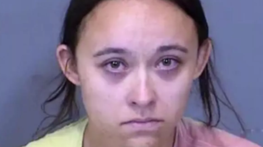 Öğretmen ve öğrencisinin uygunsuz ilişkisini 'aşk mektupları' ele verdi! Yatak odasının çekmecesinden çıktı