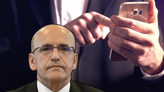 Mehmet Şimşek'i kızdıran bankacı ortaya çıktı! Kredi kartı düzenlemesi için müşterilere atılan mesajlar ortalığı karıştırdı: 1 Nisan'dan sonra...