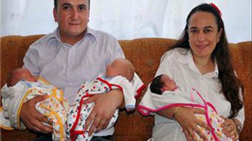 Bombadan kurtuldu, üçüzü oldu!