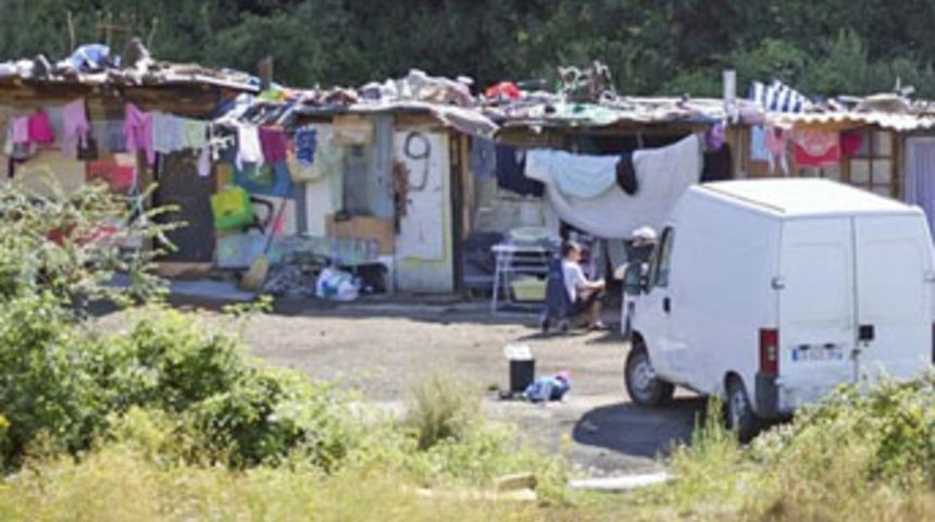 Fransa'dan 'Roman' a&ccedil;ılımı