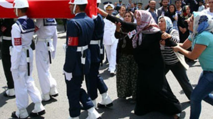 Şırnak'ta kaza kurşunu: 1 asker şehit