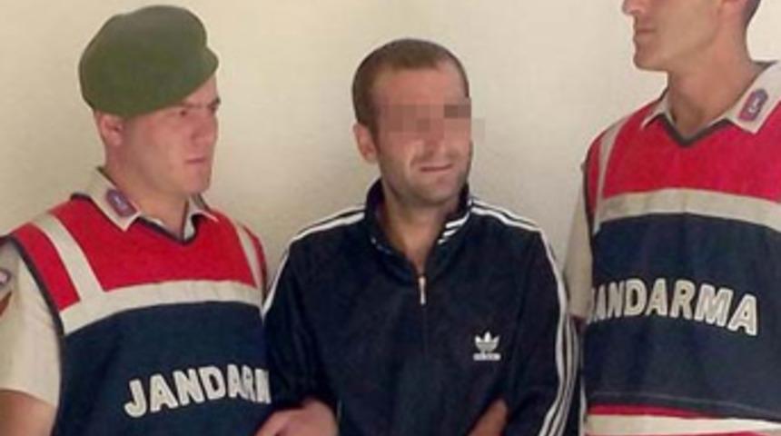 Dinlenme tesisinde ailesini rehin aldı