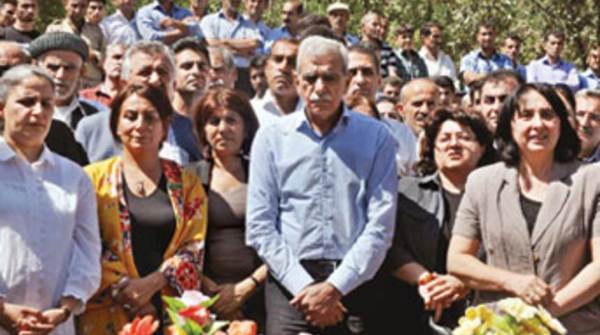 'Meclis'te kalmayız'