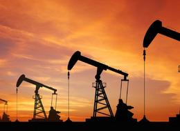Akaryakıt fiyatlarını da etkiliyor: Petrol ivme yukarı yönlü