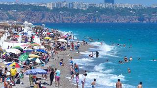 'Bir aile 15 bin TL'ye 5 gün tatil yapabilir' Bayramın gözdesi orası! 300 binden fazla kişi... 'Fiyatların en uygun olduğu dönem'