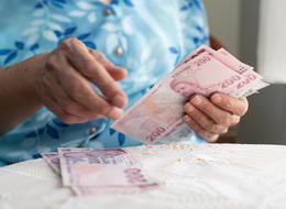 Peş peşe açıklama geliyor! Yarış kızıştı, bir banka daha emekli promosyonunu yükseltti... İşte yeni rakam