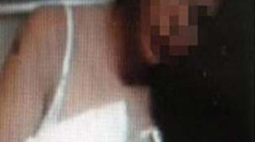 Tartıştığı travesti kulağını kopardı