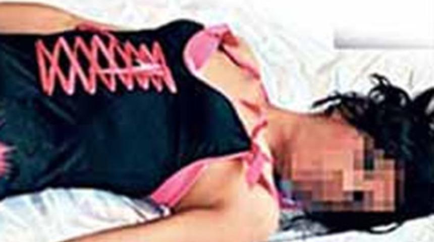 G&uuml;nd&uuml;z polis, gece travesti &lsquo;Fettan polis&rsquo;!