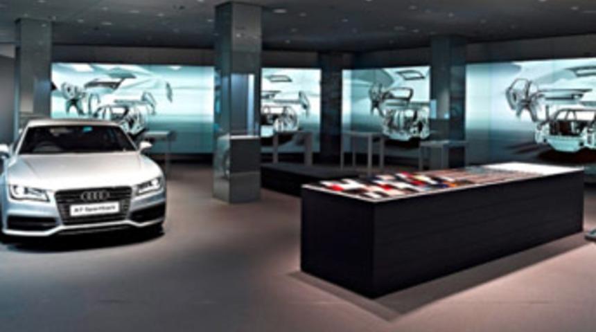 D&uuml;nyanın ilk sanal otomobil showroomu!