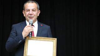 'İnşallah 7. mazbatamı Bolu'dan değil, Ankara'dan alırım' Tanju Özcan'dan dikkat çeken çıkış Cumhurbaşkanı Tanju Özcan sloganlarına 'Ona da sıra gelecek' yanıtını vermişti