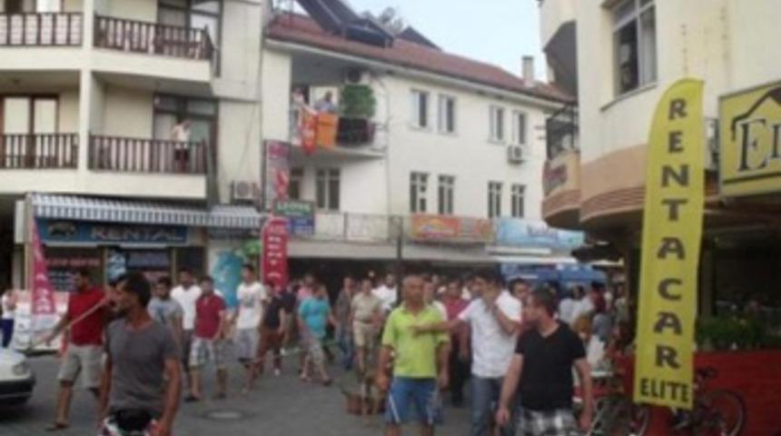 Dalyan'daki kavga kız y&uuml;z&uuml;nden &ccedil;ıkmış