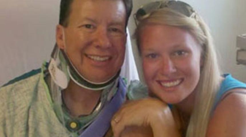 1.5 tonu kaldırıp babasını kurtardı