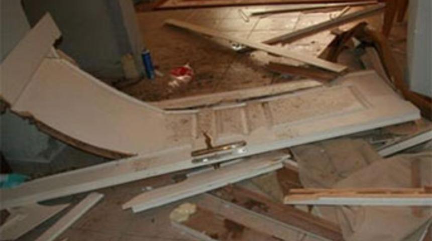 Bomba değil sinek ilacı