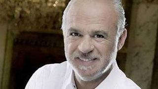 Ünlü Türk turizmciye kırmızı bülten